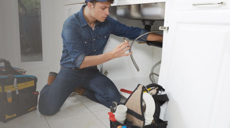 Expert burst pipe repair services in Lauderdale, MS